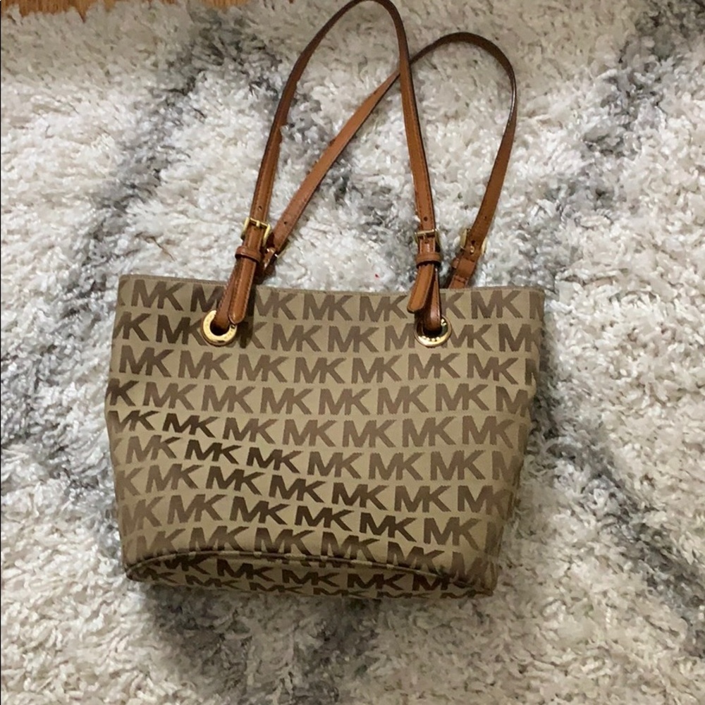 Michael Kors bag